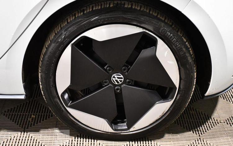 VOLKSWAGEN ID3 ELECTRIC 205 58KWH PRO PERFORMANCE BLANC FW-233-CN