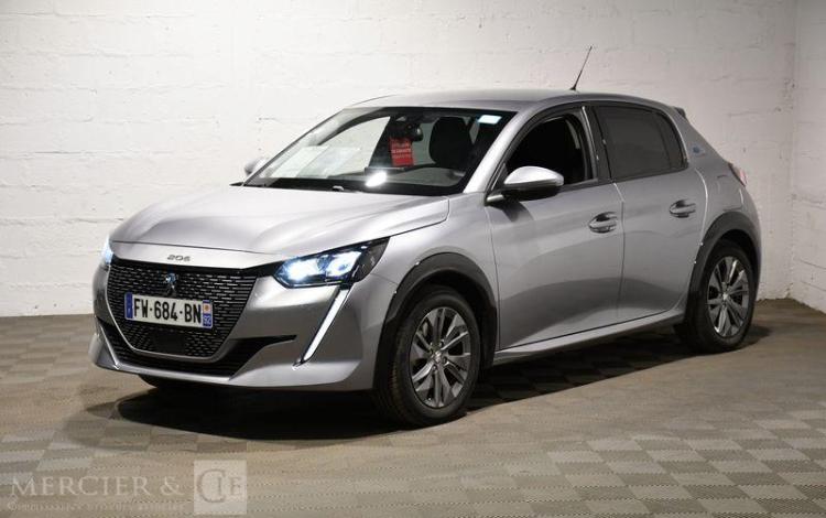 PEUGEOT 208 ELECTRIQUE ALLURE 50 KWH 136CH GRIS FW-684-BN