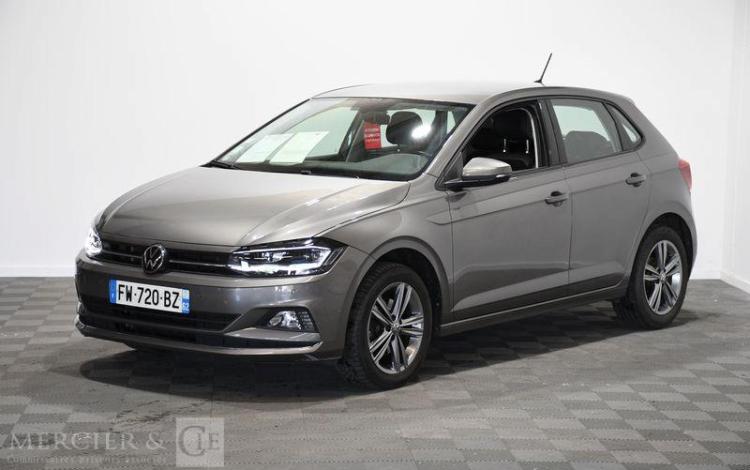 VOLKSWAGEN POLO 1,0 TSI 115 DSG7 CARAT GRIS FW-720-BZ