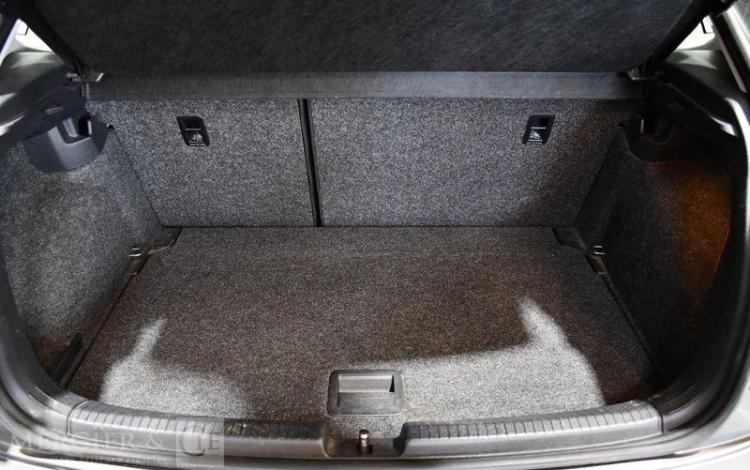 VOLKSWAGEN POLO 1,0 TSI 115 DSG7 CARAT GRIS FW-720-BZ