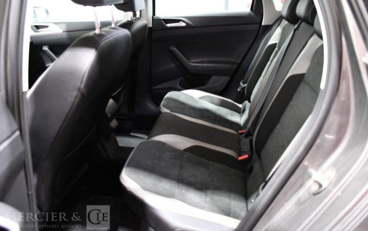 VOLKSWAGEN POLO 1,0 TSI 115 DSG7 CARAT GRIS FW-720-BZ