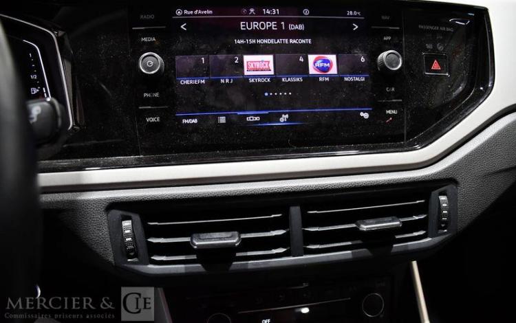 VOLKSWAGEN POLO 1,0 TSI 115 DSG7 CARAT GRIS FW-720-BZ