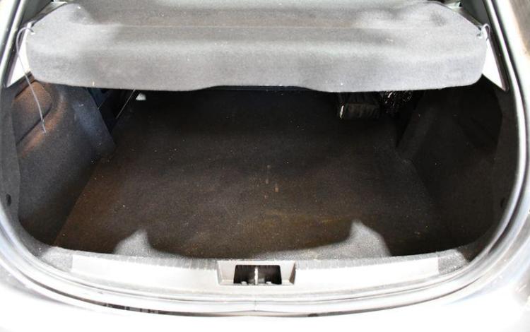PEUGEOT 208 STE PREMIUM PACK BLUEHDI GRIS FX-202-DT