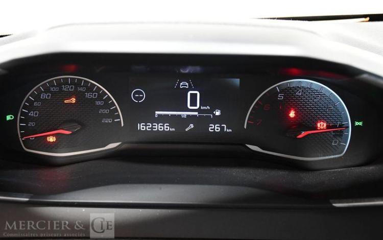 PEUGEOT 208 STE PREMIUM PACK BLUEHDI GRIS FX-202-DT