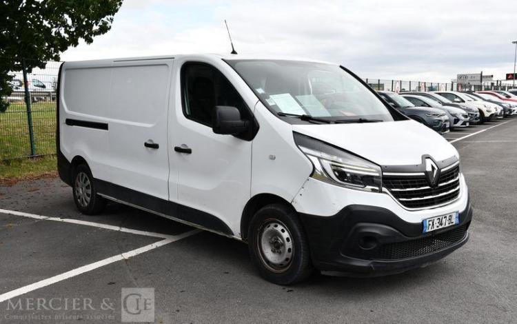 RENAULT TRAFIC GCF L2H1 1300 DCI 120 BLANC FX-347-BL