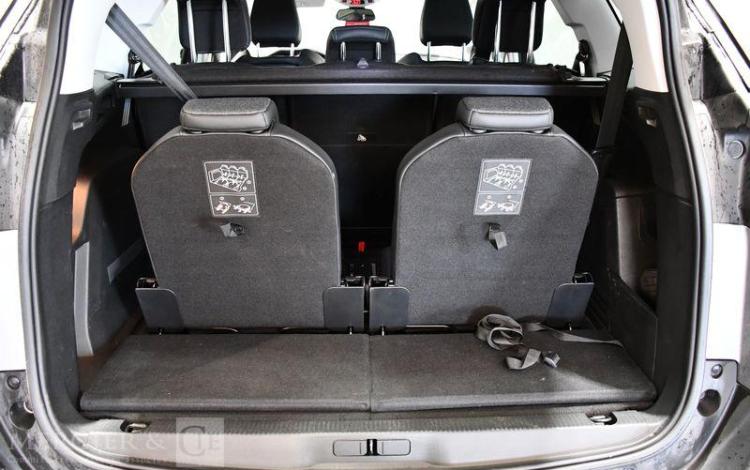 PEUGEOT 5008 1.5 BLUEHDI 130 ALLURE PACK EAT GRIS FY-637-ZS