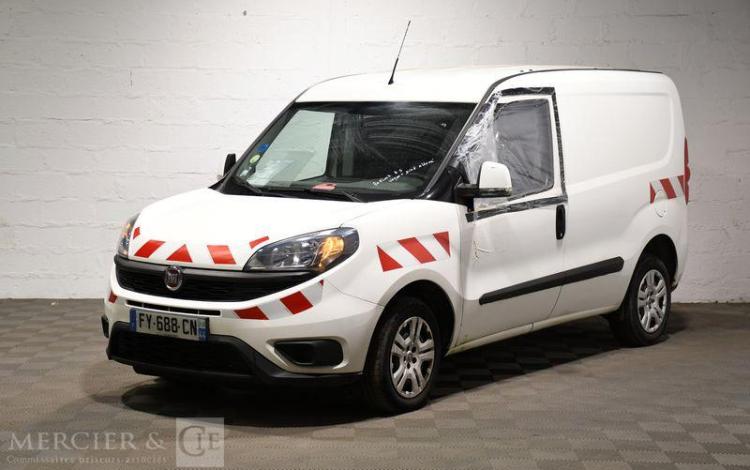 FIAT DOBLO CARGO 1.3 MJT 95 PRO LOUNGE BLANC FY-688-CN
