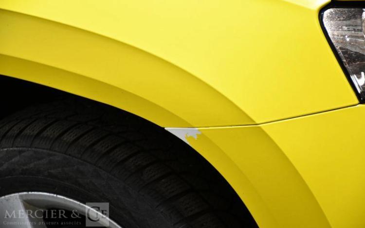 SKODA KAROQ 2.0 TDI 115 SCR BUSINESS DSG JAUNE GA-019-XD