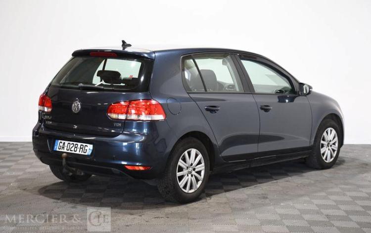 VOLKSWAGEN GOLF VI 1,6 TDI 90CH TRENDLINE  GA-028-RG