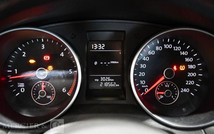 VOLKSWAGEN GOLF VI 1,6 TDI 90CH TRENDLINE  GA-028-RG