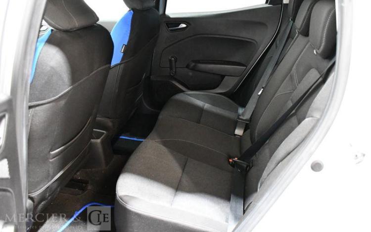 RENAULT CLIO V 1.5 BLUE DCI 100 BUSINESS DERIV VP 2PL GRIS GB-052-YF