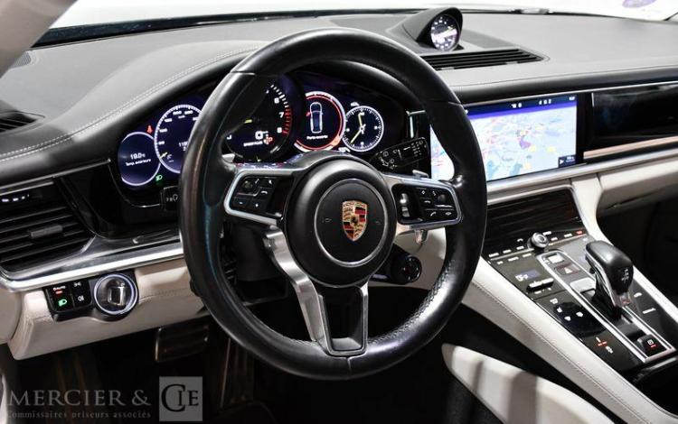 PORSCHE PANAMERA SPORT TURISMO 3.0 V6 462ch 4 E-HYBRID NOIR GB-272-WC