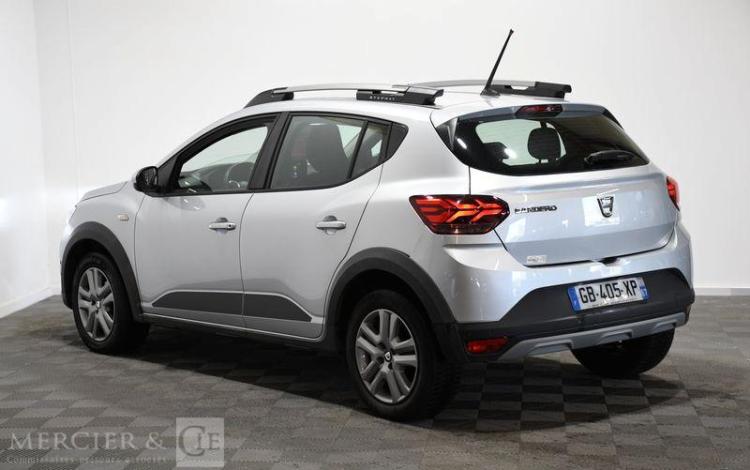 DACIA SANDERO STEPWAY 1.0 TCE 90 CONFORT GRIS GB-405-XP