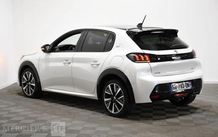 PEUGEOT 208 GT PURE TECH 130 S&S EAT8 BLANC GB-793-DN