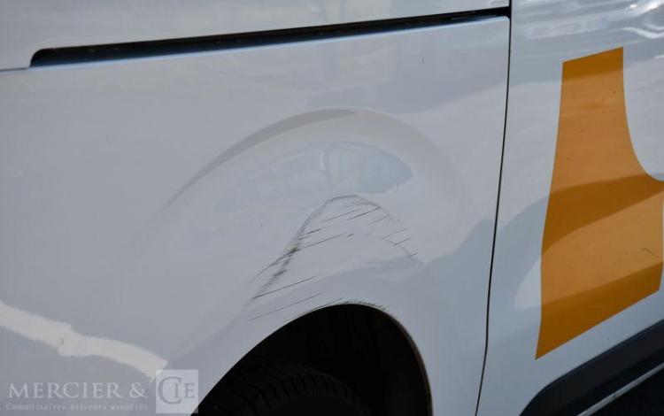 PEUGEOT EXPERT PREMIUM LONG BLUEHDI 150 BLANC GB-844-ZG