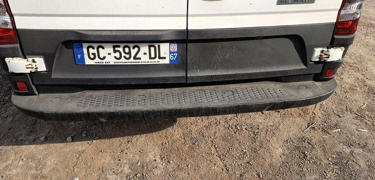 IVECO DAILY 6 FOURGON PHASE 2 35C16 2,3D 16V HI-MATIC 156CV BOITE AUTO – DIESEL BLANC GC-592-DL