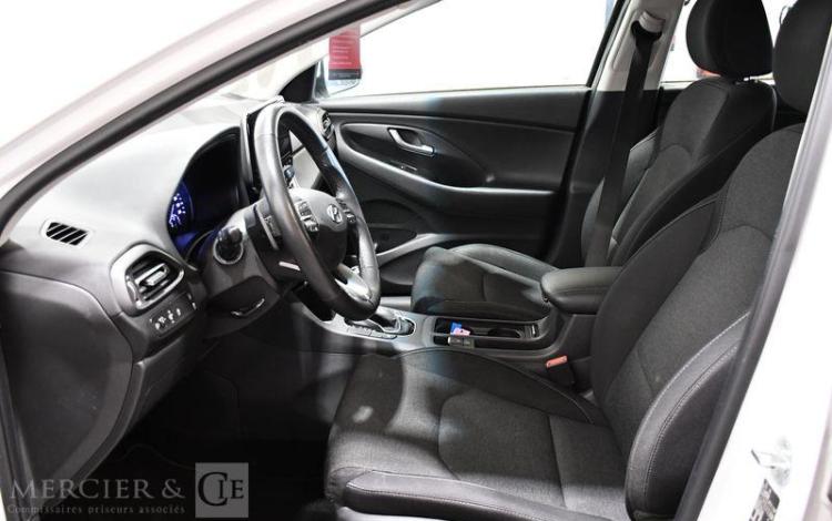 HYUNDAI I30 1,6 CRDI 115 DCT-7 BUSINESS BLANC GC-907-MK