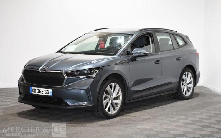 SKODA ENYAQ 60 BEV 180 62KkWh GRIS GD-362-SG