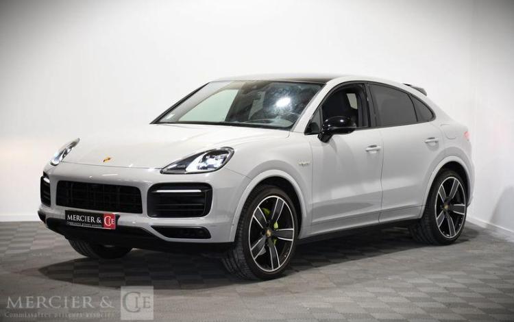 PORSCHE CAYENNE COUPE 3.0 E-HYBRID 462ch GRIS GD-563-XA