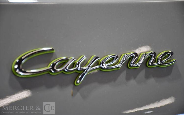 PORSCHE CAYENNE COUPE 3.0 E-HYBRID 462ch GRIS GD-563-XA
