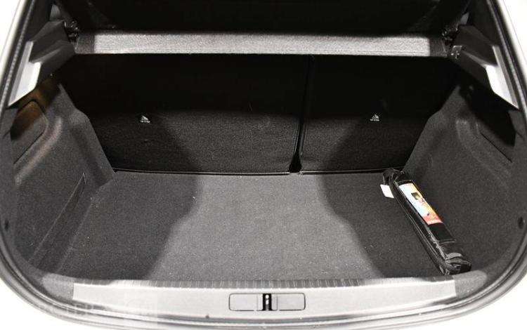 PEUGEOT 208 1,2 PURETECH 100CH S&S BLANC GD-770-QD