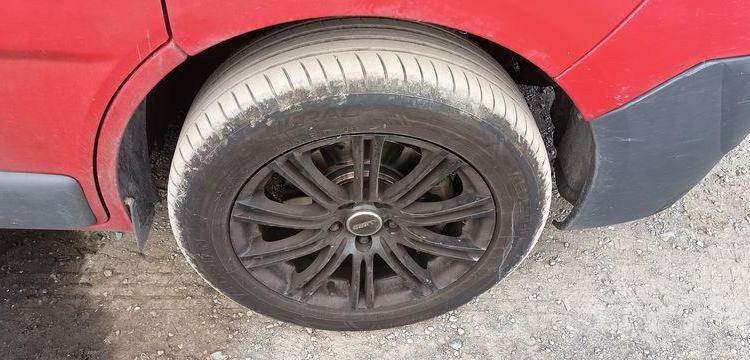 NISSAN PRIMASTAR PHASE 2 FOURGON L2H1 2,9T 2,0 DCI 16V FAP 115CV – DIESEL – 118456 KMS ROUGE GE-105-CH