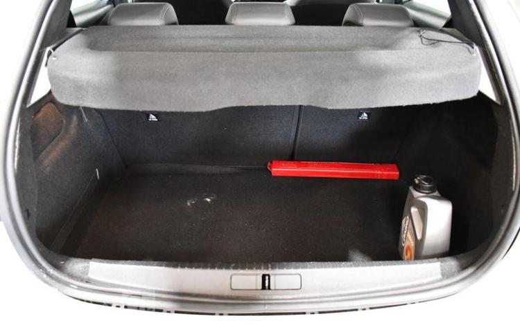PEUGEOT 208 EX AUTO ECOLE 1.5 BLUEHDI 100 ALLURE BLANC GE-699-RE