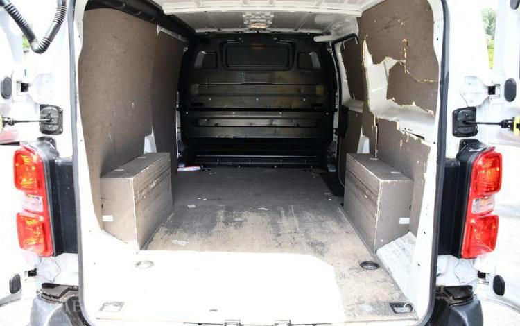 CITROEN E JUMPY FG XL ELEC 75kWh CLUB BLANC GF-041-BT