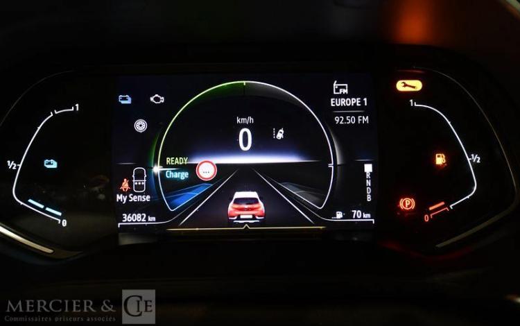 RENAULT CAPTUR INTENS E-TECH HYBRIDE 145 ROUGE GF-074-MD
