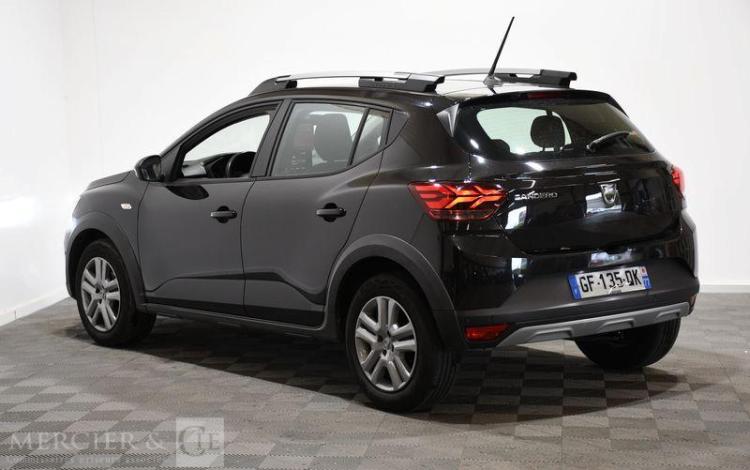 DACIA SANDERO STEPWAY 1.0 ECO-G 100 NOIR GF-135-QK