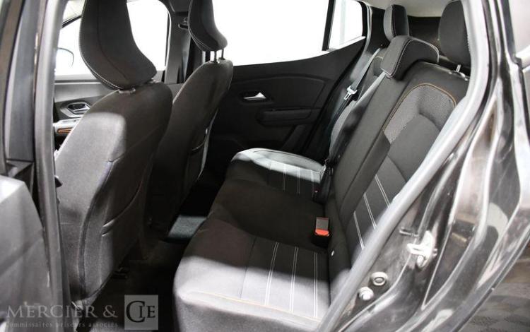 DACIA SANDERO STEPWAY 1.0 ECO-G 100 NOIR GF-135-QK
