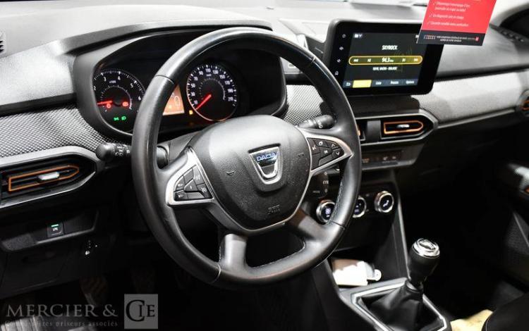 DACIA SANDERO STEPWAY 1.0 ECO-G 100 NOIR GF-135-QK