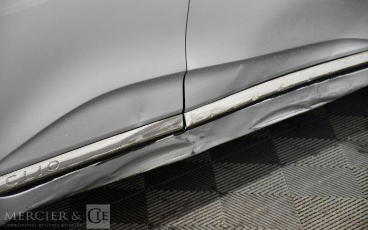 RENAULT CLIO V 1.0 TCE 90 Ex Auto Ecole GRIS GF-169-SY