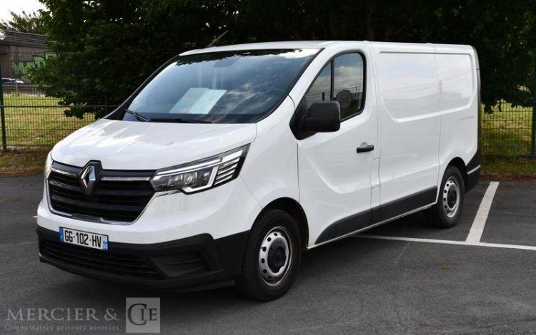RENAULT TRAFIC L1H1 1200 BLUEDCI 150 GRAND CONFORT BLANC GG-102-HV