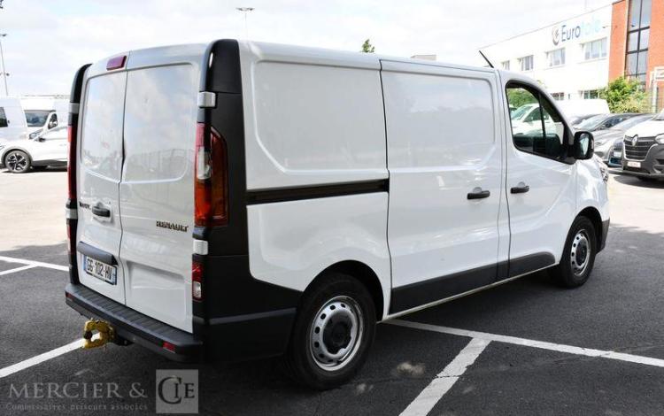 RENAULT TRAFIC L1H1 1200 BLUEDCI 150 GRAND CONFORT BLANC GG-102-HV
