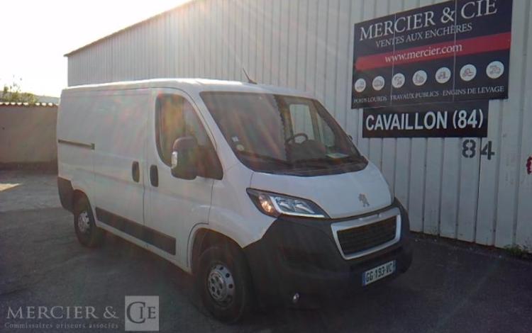 PEUGEOT BOXER 330 L1H1 ASPHALT 2.2 BLUE HDI 16V 120CV BLANC GG-193-VC