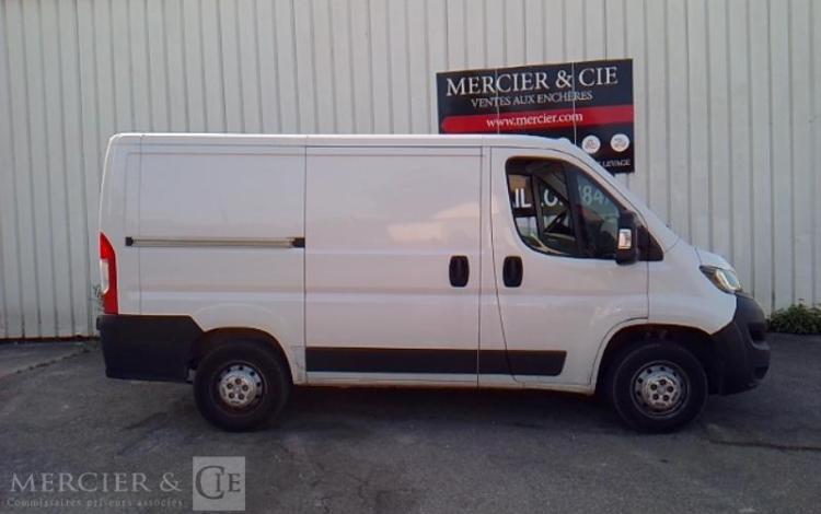 PEUGEOT BOXER 330 L1H1 ASPHALT 2.2 BLUE HDI 16V 120CV BLANC GG-193-VC