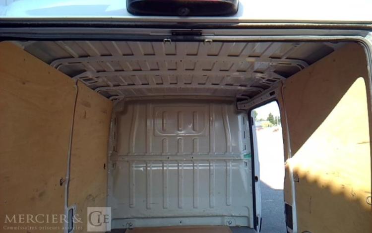 PEUGEOT BOXER 330 L1H1 ASPHALT 2.2 BLUE HDI 16V 120CV BLANC GG-193-VC