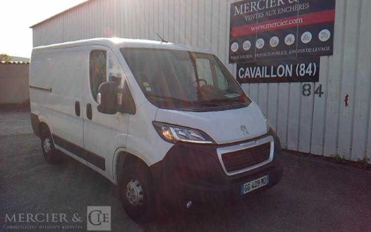 PEUGEOT BOXER 330 ASPHALT L1H1 2.2 BLUE HDI 16V 120CV BLANC GG-409-MD