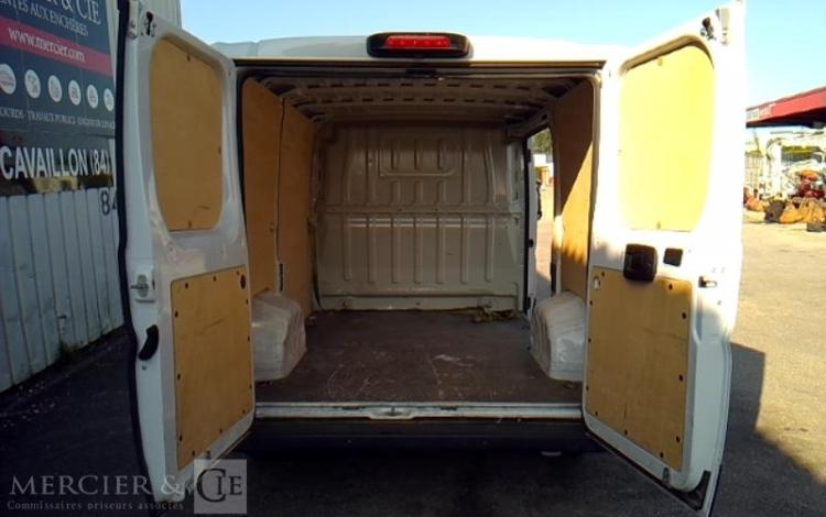 PEUGEOT BOXER 330 ASPHALT L1H1 2.2 BLUE HDI 16V 120CV BLANC GG-409-MD