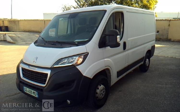PEUGEOT BOXER 330 ASPHALT L1H1 2.2 BLUE HDI 16V 120CV BLANC GG-409-MD