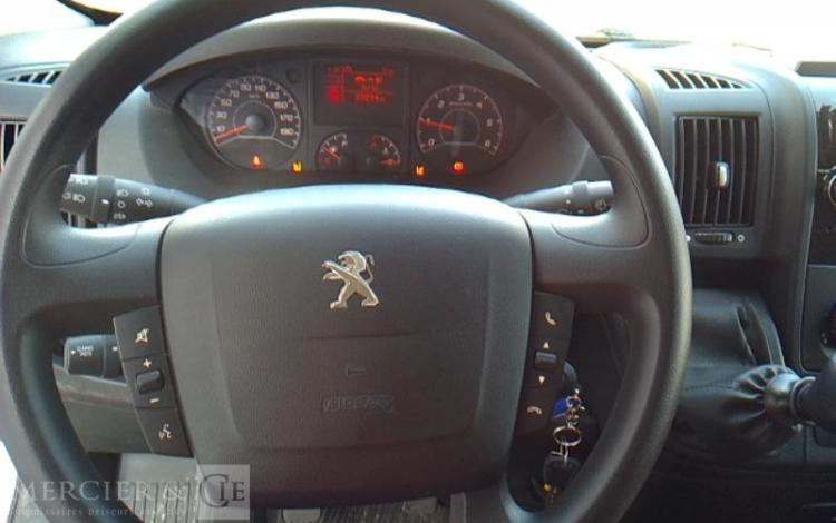 PEUGEOT BOXER 330 ASPHALT L1H1 2.2 BLUE HDI 16V 120CV BLANC GG-409-MD