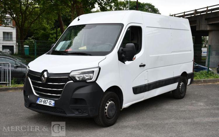 RENAULT MASTER F3300 L2H2 2.3 BLUEDCI 135 GRAND CONFORT BLANC GH-667-GL