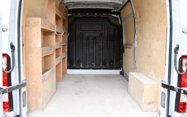RENAULT MASTER F3300 L2H2 2.3 BLUEDCI 135 GRAND CONFORT BLANC GH-667-GL
