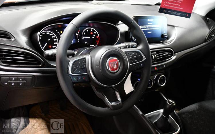 FIAT TIPO CROSS 1,0 FIREFLY TURBO 100CH S&S ROUILLE GH-957-PJ