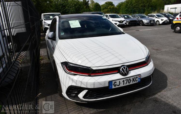 VOLKSWAGEN POLO 2,0 TSI 207CH DSG7 GTI mention ve 6/6/23 vente à pro uniquement BLANC GJ-170-KC