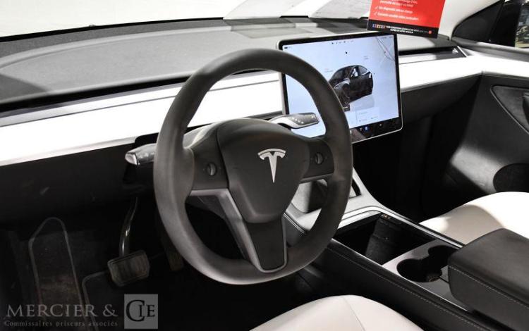 TESLA MODEL Y PROPULSION NOIR GL-486-DS