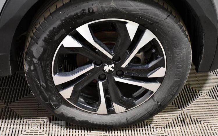 PEUGEOT 2008 E- GT GRIS GL-768-NF