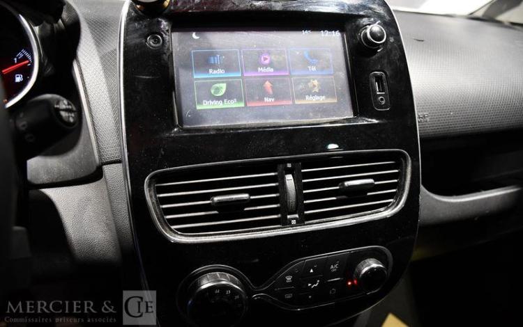 RENAULT CLIO ESTATE DCI 90CH BUSINESS BLANC GM-147-AM