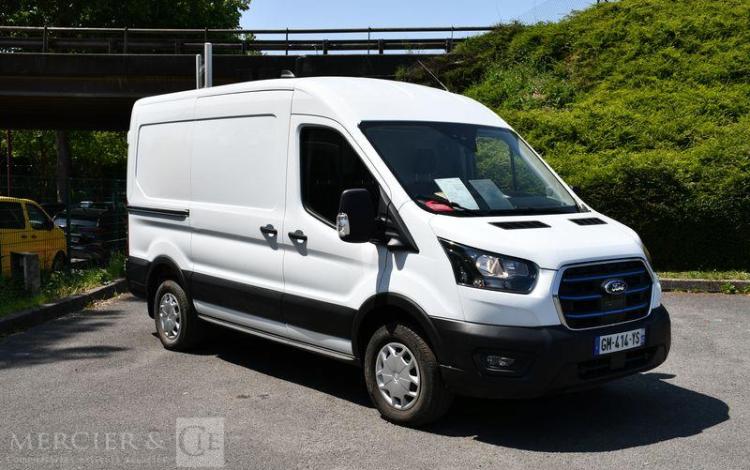 FORD e-TRANSIT 2T 350 L2H2 TREND BEV 269 CV BLANC GM-414-YS